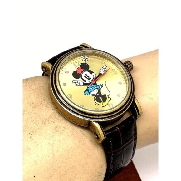 Disney Women\'s Watch W001876 Minnie Mouse Quartz Silver 38mm Brown Leather Strap main image 13
